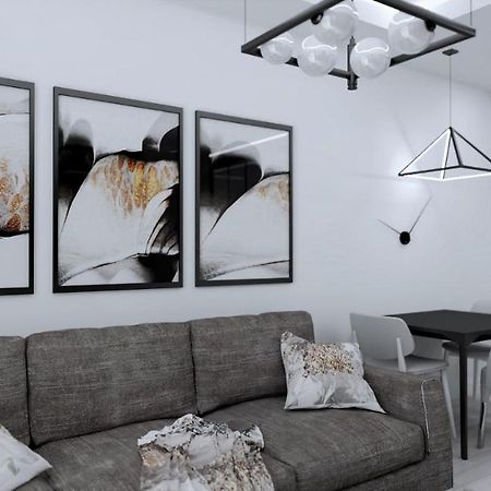 אילאווה White Apartament מראה חיצוני תמונה